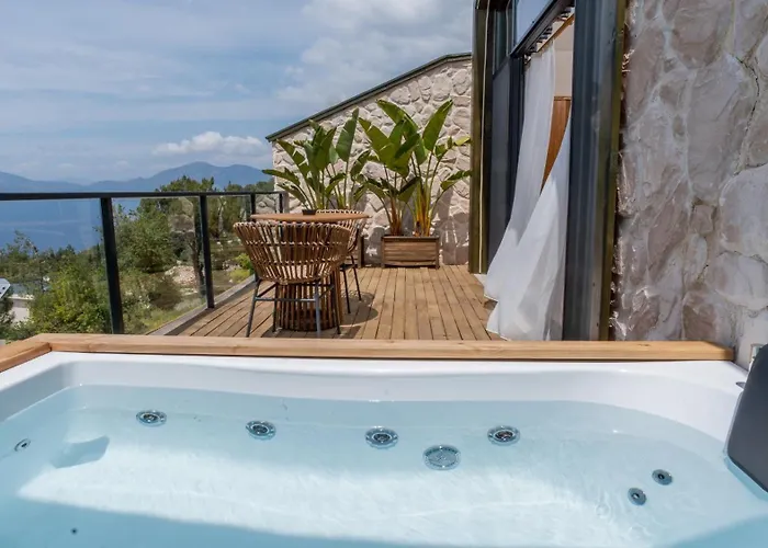 Hotel Vista Del Faralya 3*