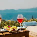 Vista Del Faralya 酒店