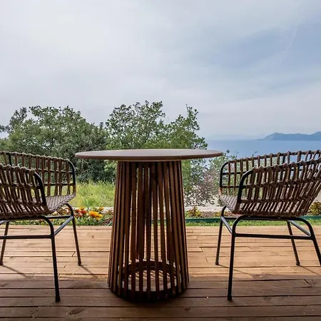 Vista Del Faralya Hotel