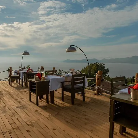Vista Del Faralya Hotel 3*