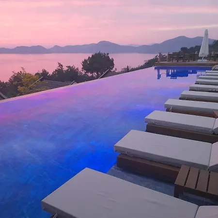 Vista Del Faralya Hotel