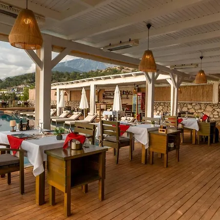 Hotel Vista Del Faralya 3*