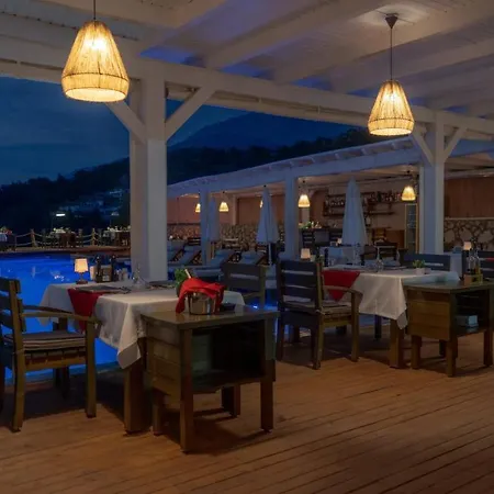 Hotel Vista Del Faralya