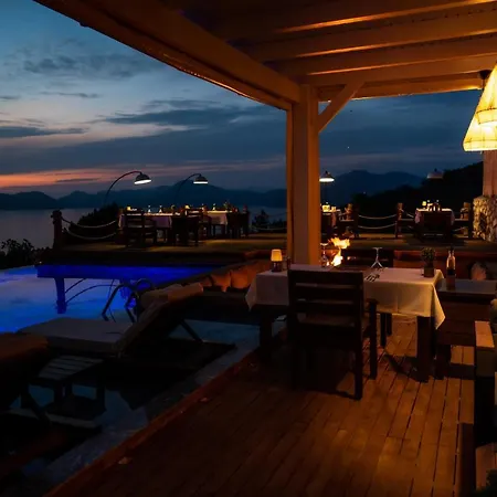 Hotel Vista Del Faralya 3*