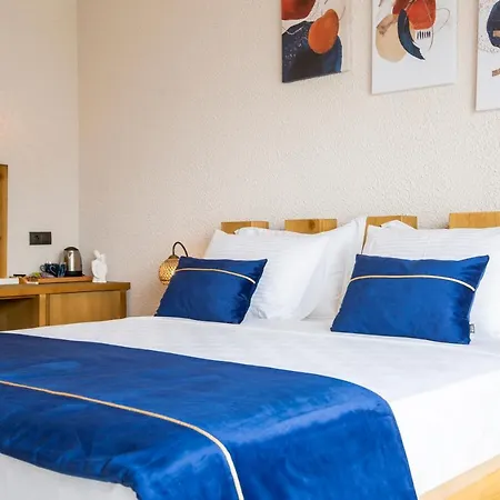 Vista Del Faralya ホテル 3*