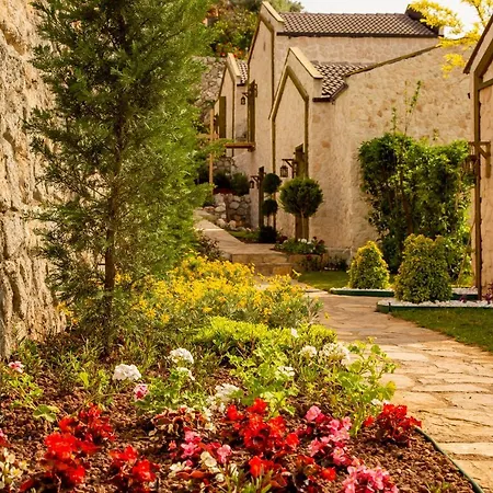 Vista Del Faralya 3* フェティエ