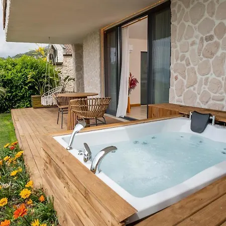 Hotel Vista Del Faralya